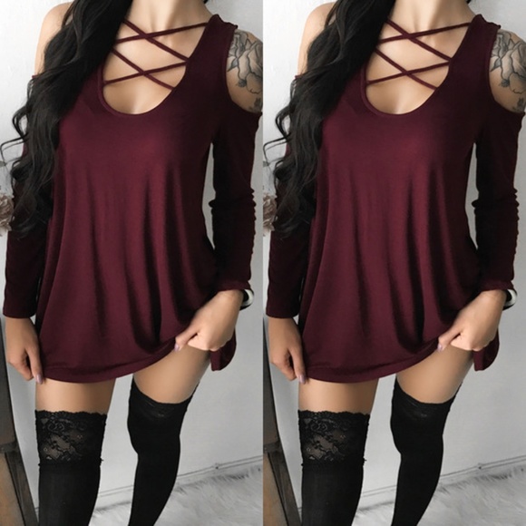 Tops - Cold Off Shoulder Hollow Out Shirt